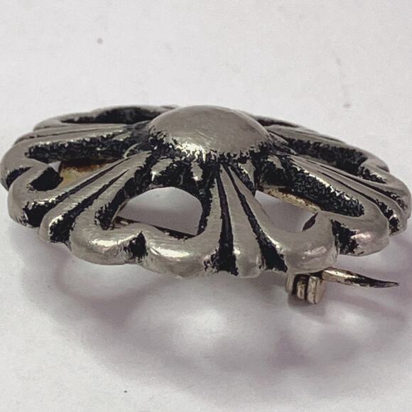 VTG Signed S9 BT Sweden Pewter Brooch 1968 Silver Tone Rosette Scandinavian Pin - Picture 5 of 8